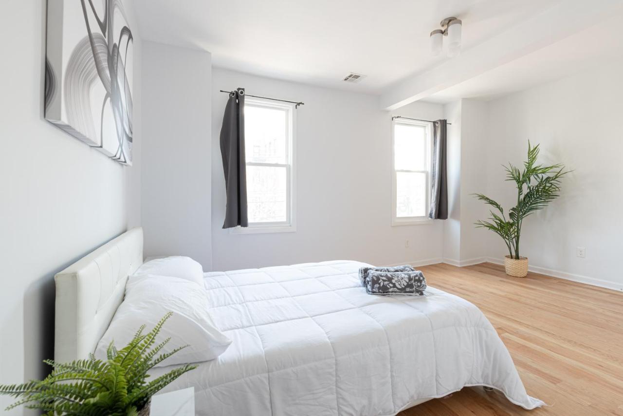 فيلا Tranquil Town House With Parking And Laundry - Just 25 Minutes To Time Square! جيرسي سيتي المظهر الخارجي الصورة