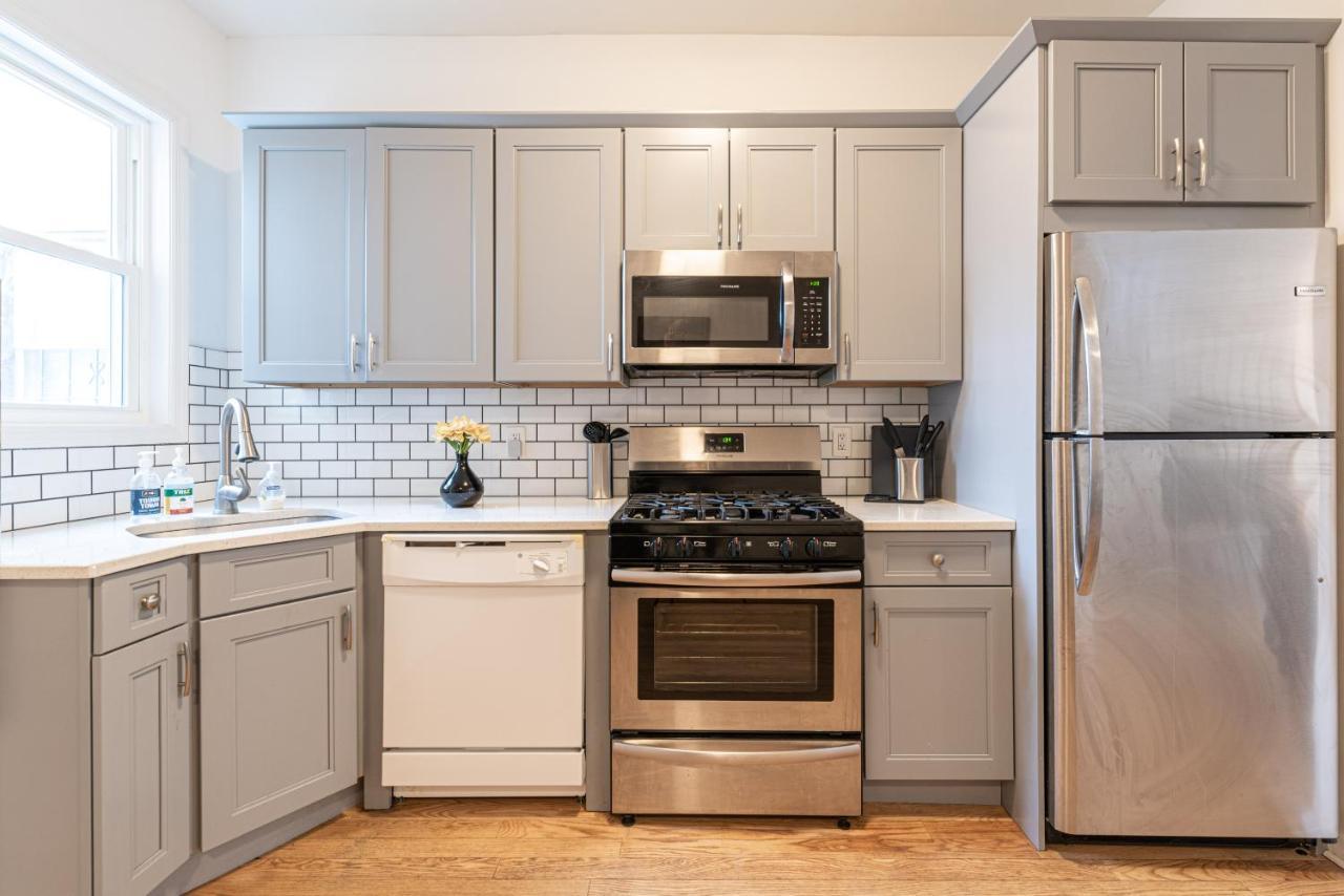 فيلا Tranquil Town House With Parking And Laundry - Just 25 Minutes To Time Square! جيرسي سيتي المظهر الخارجي الصورة